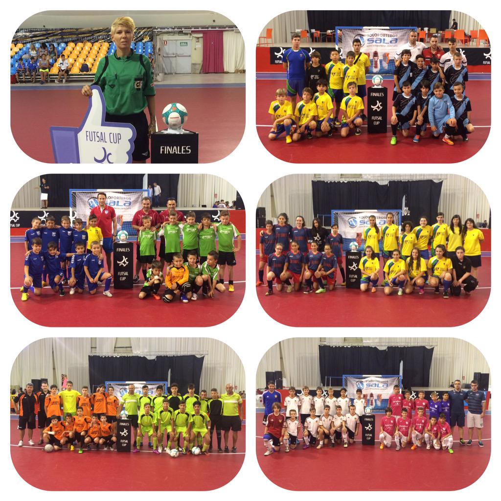 Fut_Sal_Cup's tweet photo. Y hasta aquí... ¡La II edición de la #FutSalCup15! Impresionante, sin palabras... ¡Muchas gracias a todos! 👌🚀🔝🏆💪🏽👏🏻⚽️ http://t.co/BnoQg59KV4