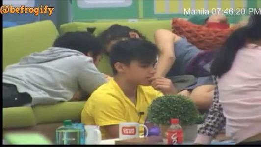 BaeleysLZNChap's tweet photo. Pag may kailangan si Barbie kay Bailey lalapit si Barbie kay Bailaye bat ngayon kay Kenzo naman ang PLASTIC mo Barbie http://t.co/ZY6XN5QS0E