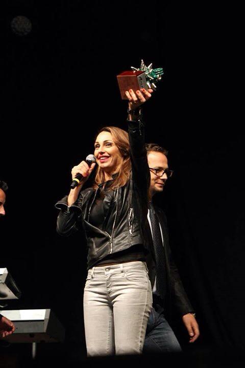 NikaTatangelo90's tweet photo. Premio come TOUR ESTIVO DELL'ANNO... Dajè amore!! 💪💪💪 queste sono soddisfazioni #Orgogliosaditesempre #staispaccando http://t.co/3fDWxs7IkC