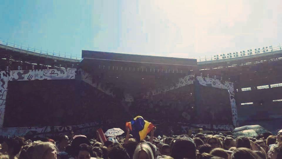 Diana_Styles593's tweet photo. #WeWant1DInRomania2016 
@Harry_Styles 
@Real_Liam_Payne 
@Louis_Tomlinson 
@NiallOfficial 
@onedirection pleaseeee 😭😭 http://t.co/an2eNbkaFZ