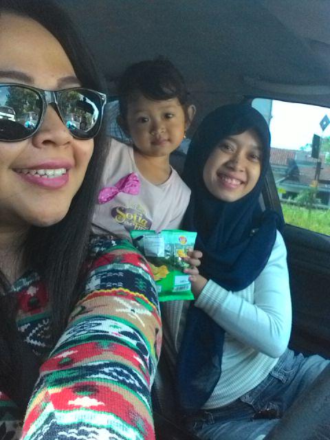 Cyacia_'s tweet photo. Ngemong keponakan bawel w/ kakak ipar. yuhuuu http://t.co/TG5pvWJ6nR