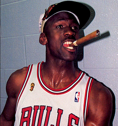 CoolOldSchool's tweet photo. Michael Jordan showing how to win in style http://t.co/PDfKh7xe7r