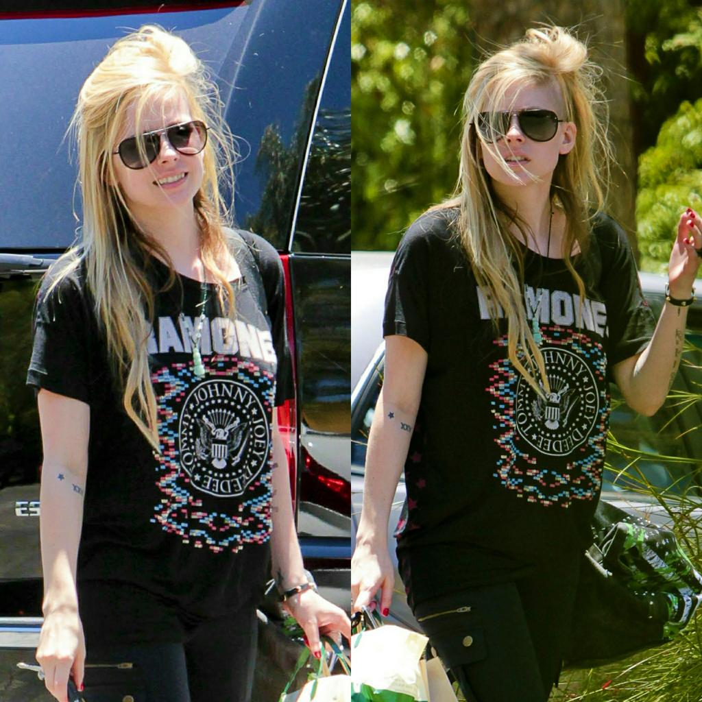 AvrilMusicChart's tweet image. 