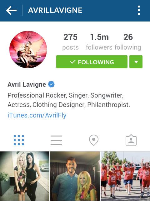 HuggingAvril's tweet image. She has 19M followers on Twitter! Follow she instagram acc : instagram.com/avrillavigne/ @AvrilLavigne