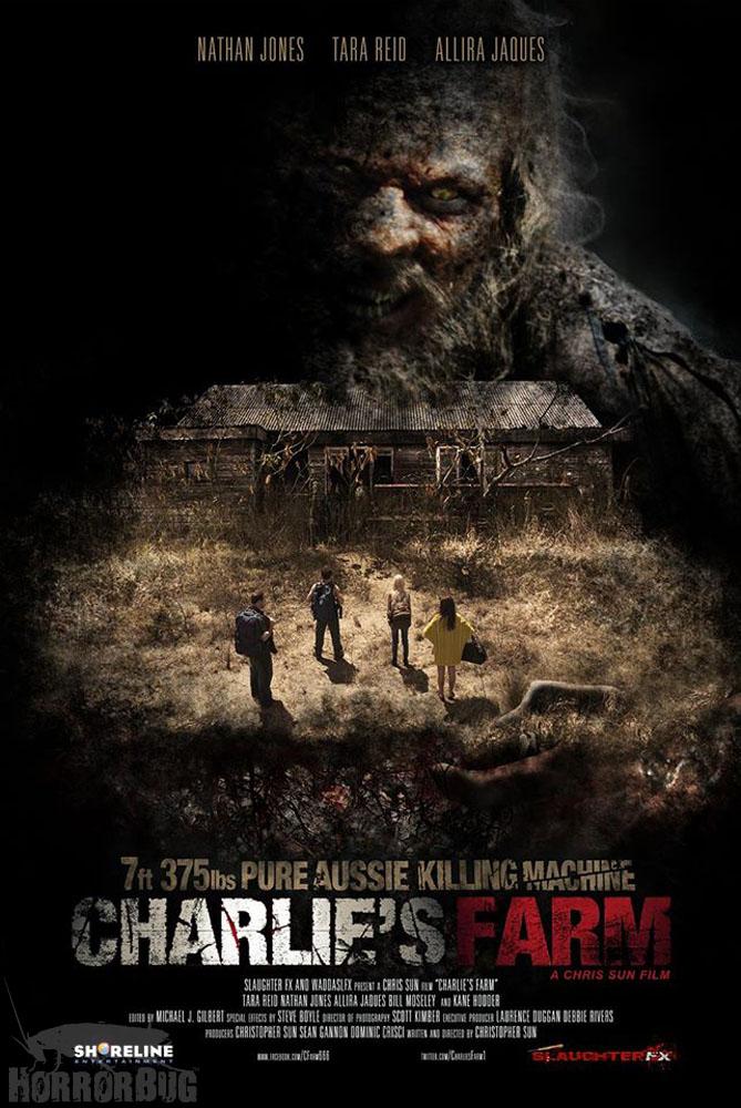 HorrorCon2013's tweet photo. Leatherface meets Voorhees on steroids in @ChristopherLSun Charlie's Farm. @MinMeLOL @TaraReid @LittleLira @samhot91 http://t.co/FLa8KIRuqk