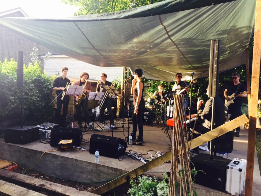 CPFestivalUK's tweet photo. Sultry Southern Shindig playing as the sun sets on the #crystalpalace festival. Sweet 😎 #CPOF2015 http://t.co/Jfu57C2RYl