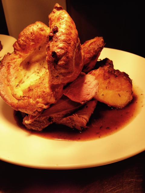 Come &amp; join us for our delicious Sunday roast. Phone 01763 272885 or through our new website buff.ly/1TUuEqB