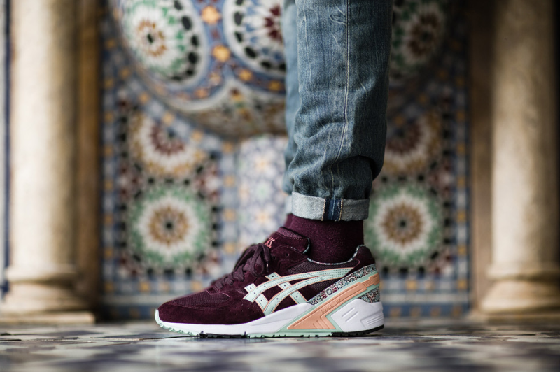 ComplexSneakers's tweet photo. We're giving away the @overkillshop x ASICS Gel Sight "Desert Rose."

Enter NOW: http://t.co/GCwZcxIjpJ http://t.co/OKGbUmWp6d