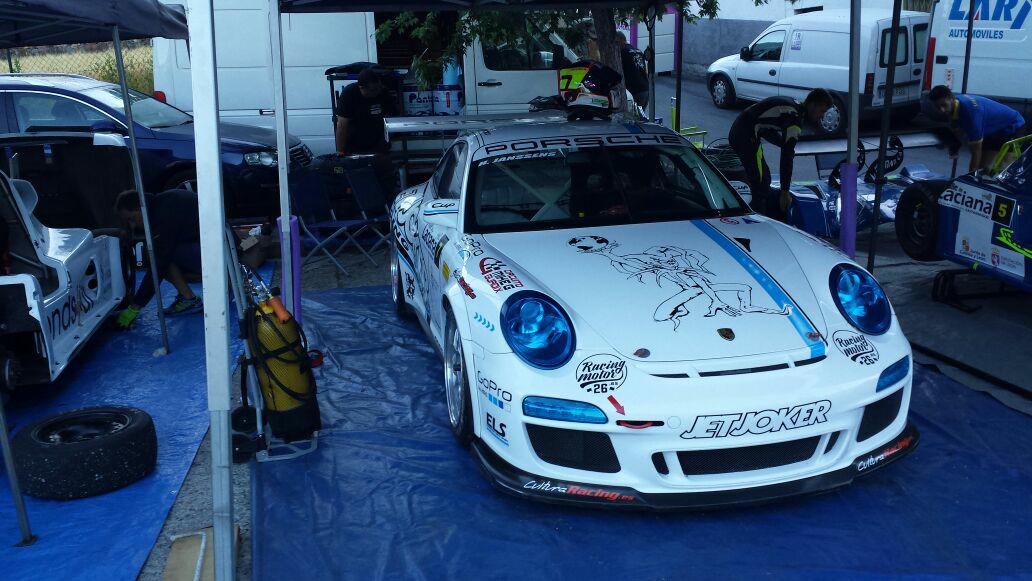 Hoy solo pudimos ser 2°, muchos problemas con la caja de cambios que nos hizo perder tiempo. :-(