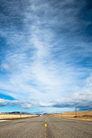 beautiful_view2's tweet photo. ハワイの道路♡
こういう雰囲気好き♡♡ http://t.co/wET3byWS4O