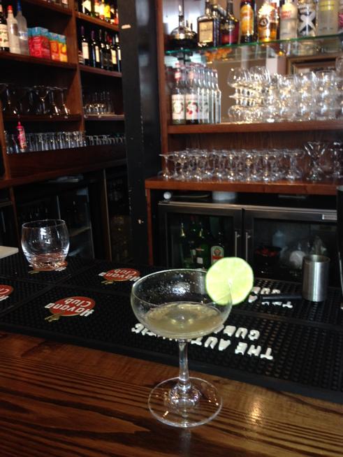 sykes_lucy's tweet image. Happy Sunday!! #CocktailMakingClass #Chapel