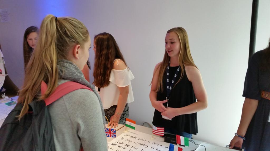 steven_ast's tweet photo. Students sharing their innovations at #efsummit #BridgetotheWorld http://t.co/JBVRjbdMs1