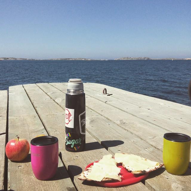 Summer snack in <a href="/Sweden/">Sweden</a>​, thanks to our friend @annabrones of <a href="/foodieunder/">Foodie Underground</a>. #coffee #coffeeculture #snack #itsdopeyo