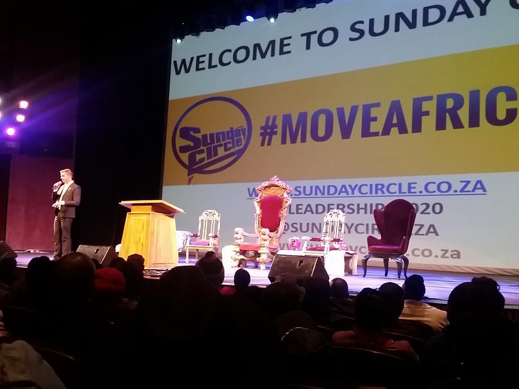 Gareth Cliff on the decks. Well not actual decks but yeah #MoveAfrica