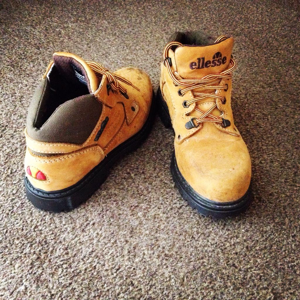 ellesse boots vintage