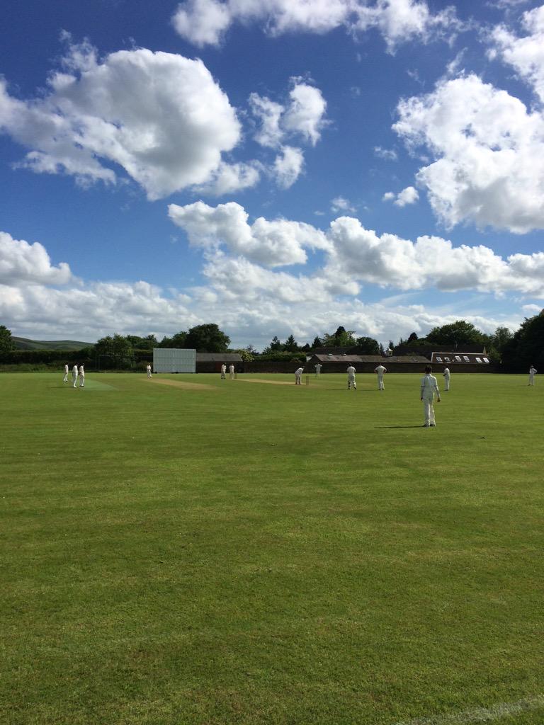 disleysport's tweet photo. Beautiful scenes at the DASC today as Chapel chase a target of 113. http://t.co/fUACZ890OB