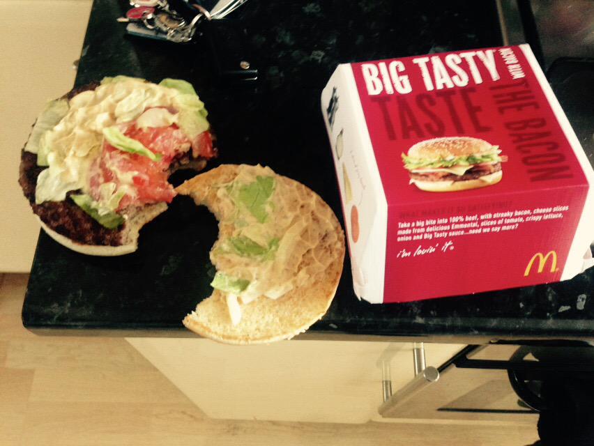 eerthanos's tweet photo. @McDonald's big tasty with bacon-wheres the bacon? http://t.co/wDlwWR0B4M