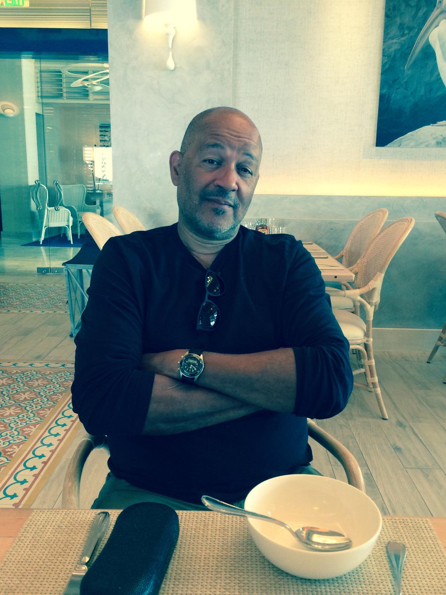 #MadDogs welcomes legendary director @ClarkJohnson4 to helm Episode 4 of the show! #DirectedShieldPilotAndFinale