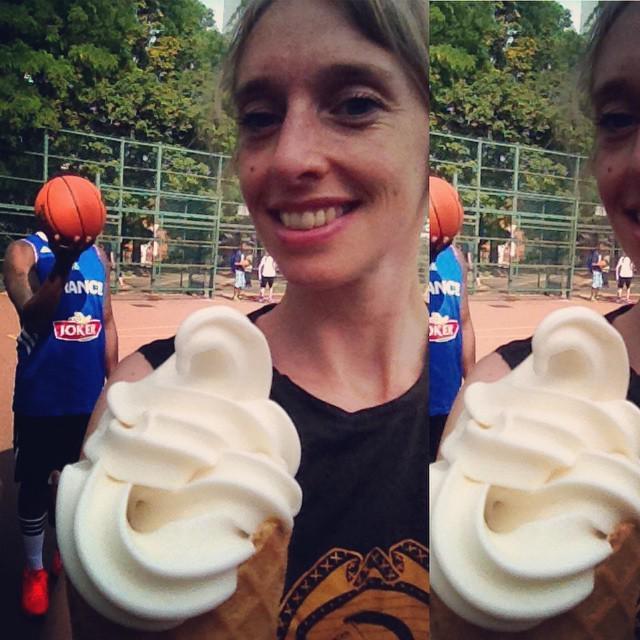 lissimoneblog's tweet photo. #BoostBelleville at #parcdebelleville #summerisserious #icecream #paris #petitbreak http://t.co/Nf1SzOywN3