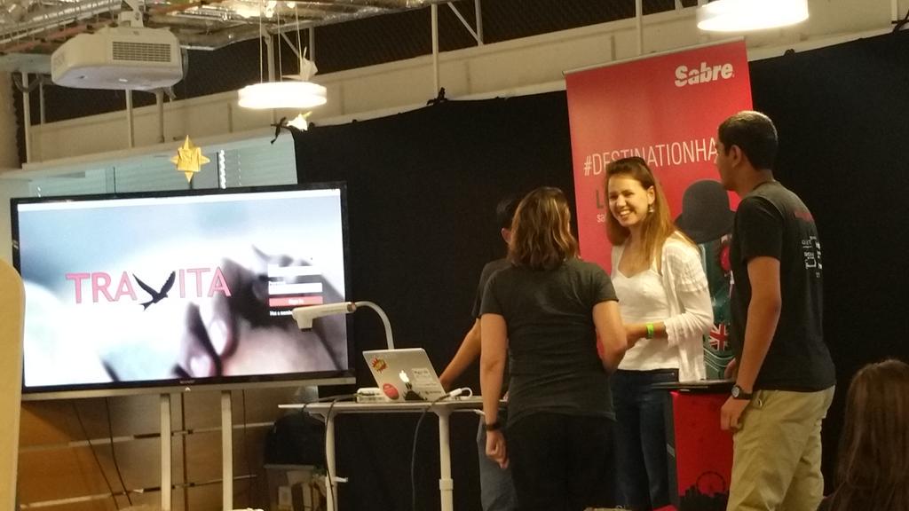 Stephanie_Y_Lee's tweet image. Travita is up next! Connecting frequent flyers w/excess baggage to small charities  #DestinationHack #London