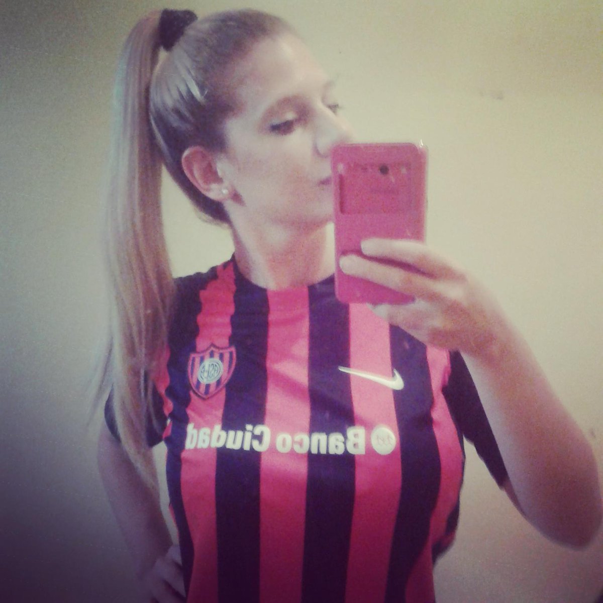 Yaninaalevaz's tweet photo. San Lorenzo Te Extrañoooo !!! http://t.co/AMJsZNIXs4