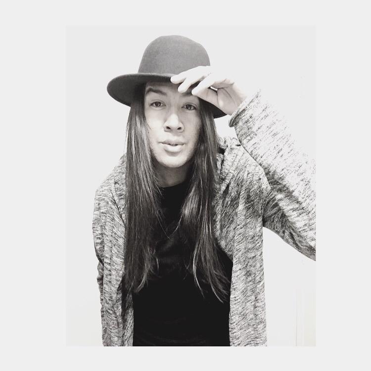 WambliEagleman's tweet image. I'm just a Rez kid trying to make it in Hollywood! #nativeactor #nativeamerican #actor