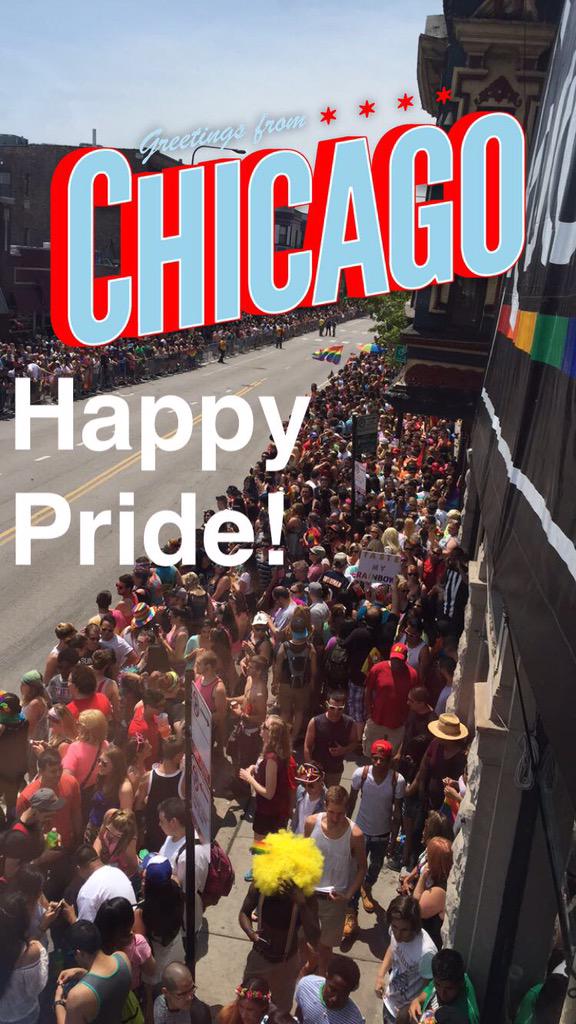 Roscoestavern's tweet photo. #HappyPride #PrideChicago #KeepPrideProud #Pride http://t.co/5DvuwLnbjo
