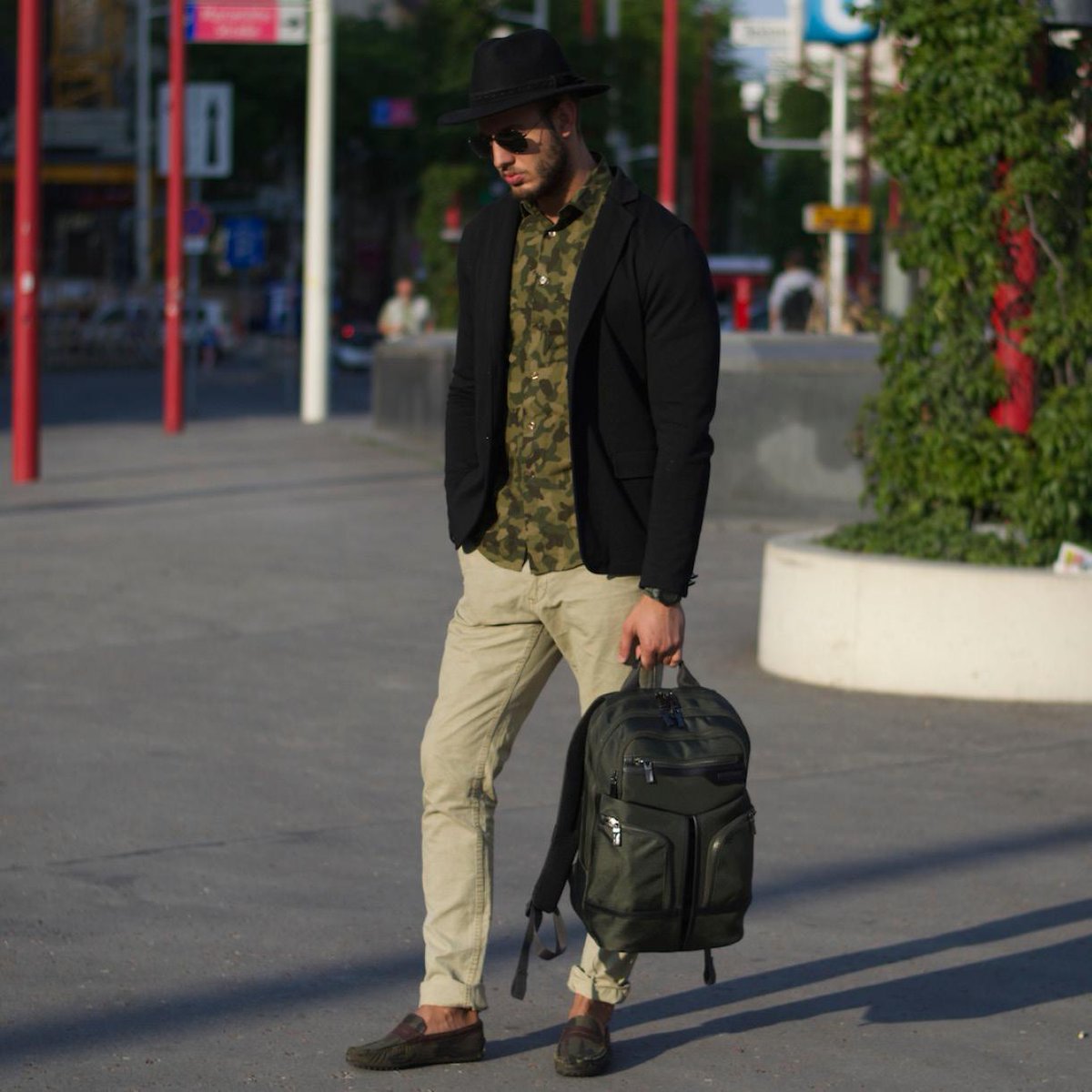 samsonite supreme