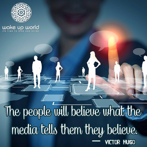 JackieFallacara's tweet photo. It's time to be a part of the participatory culture &amp; create our own content based on our ideas &amp; beliefs. #com432 http://t.co/swWqEyLUVE