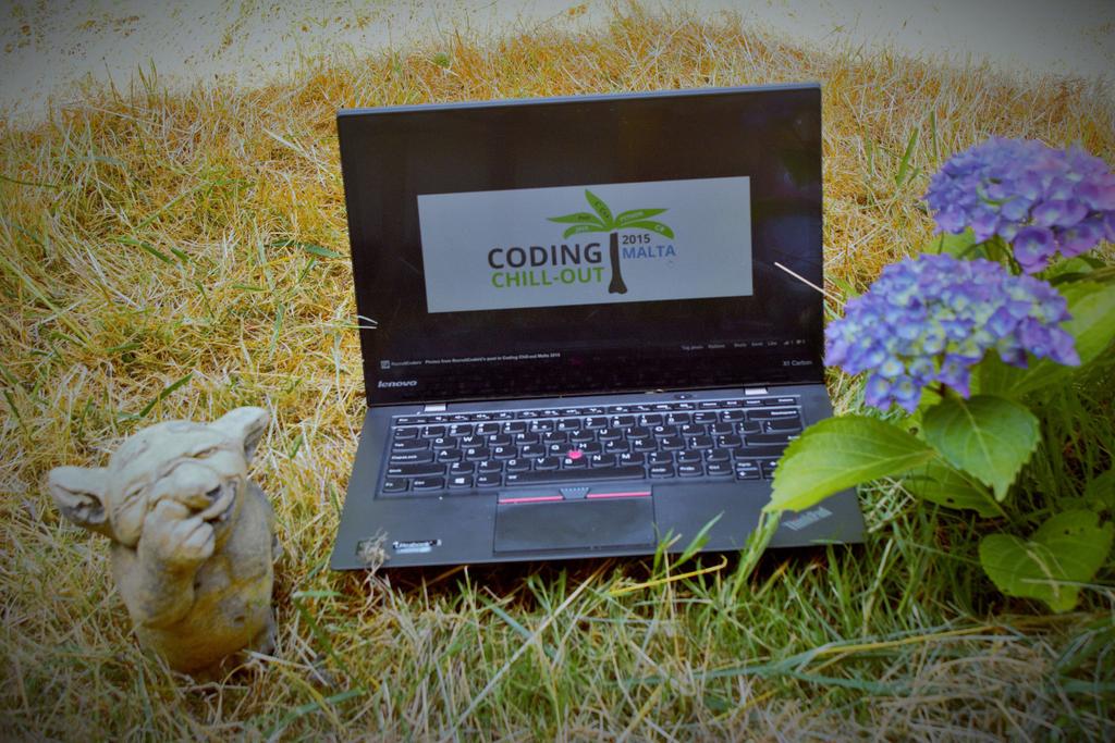 GosiaSzuta's tweet image. One week #remote #coding just kicked OFF Join #CodingChillout contest &amp;amp; send us a #photo. Lets share it. #Goodluck