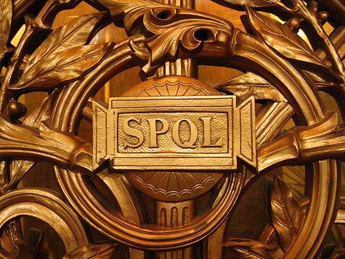 northumbriana's tweet photo. When Scousers were the heirs to Rome: 'Senatus Populusque Liverpudliensis', St George's Hall, 1841. #SPQL http://t.co/HElZVvwYXA