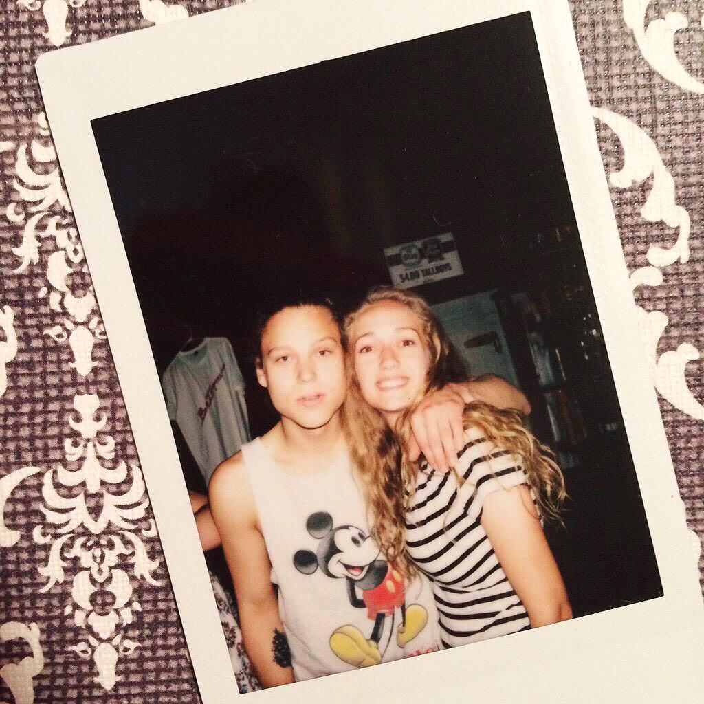 flycktmusic's tweet image. This girl brought a Polaroid camera to our show. Love this!! 📷 #urbancone #polaroidmemories