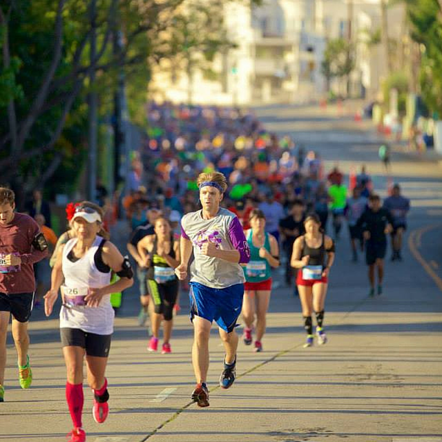 SunsetHalf's tweet photo. Do you remember the moment you first realized you were a runner? Let us know! http://t.co/JkxulfJ1AY