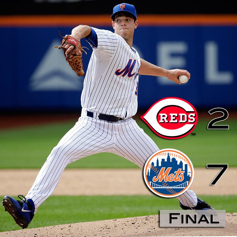 Mets's tweet photo. What a ballgame! #MetsWIN 7-2!!! #Sweep #Books #PitchersWhoRake #Whiff http://t.co/lFgZaqGE5H