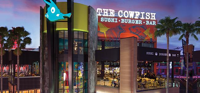 UniversalORL's tweet photo. Retweet if you love #burgushi at #Cowfish! #UniversalCityWalk http://t.co/WfrwC309td