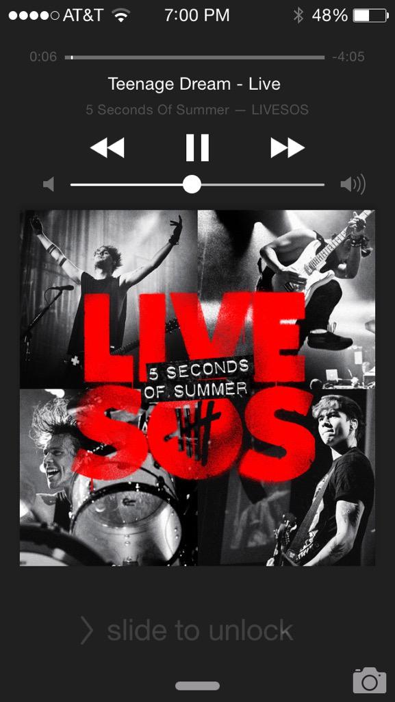 Banding9's tweet photo. Absolute favorite @5SOS #lashtonhour #michaelcliffordyoureperfect #whymichaelcliffordisperfect #500yearsofwinter # http://t.co/eLiIX0N2JK