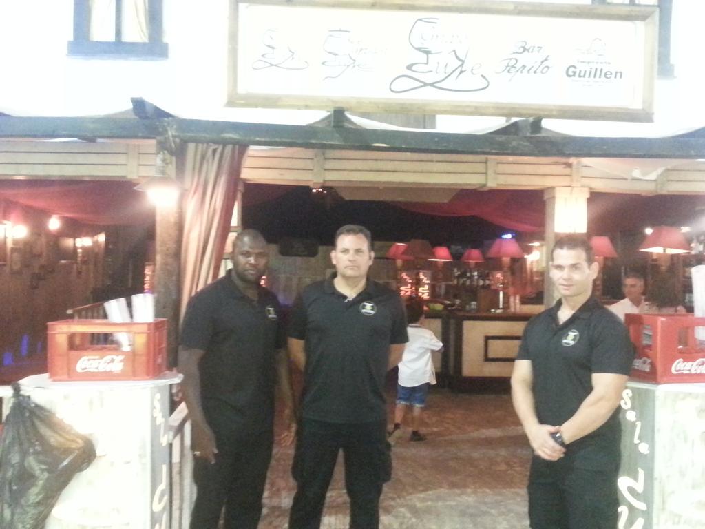 alfateamsc's tweet photo. Equipo Alfa Team feria de Torrecera en la caseta Duke http://t.co/3KrxZypamr
