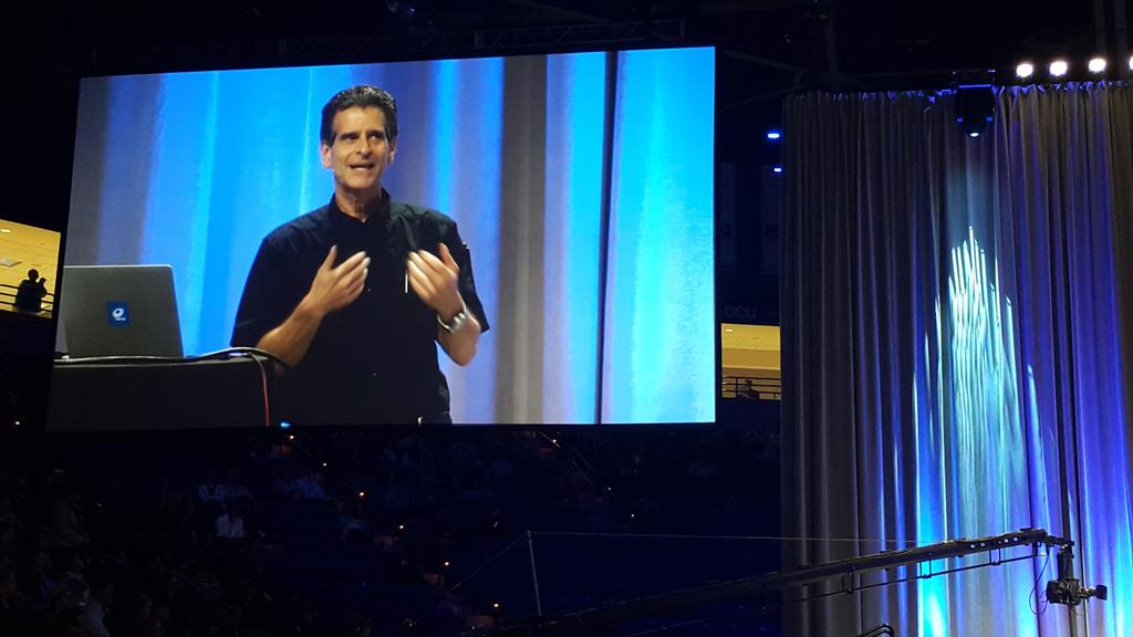yaye_sidibe's tweet photo. @scitechleaders 
Dean Kamen is something! An inspiration!
Honored to be here. http://t.co/gpVSwuFYUu