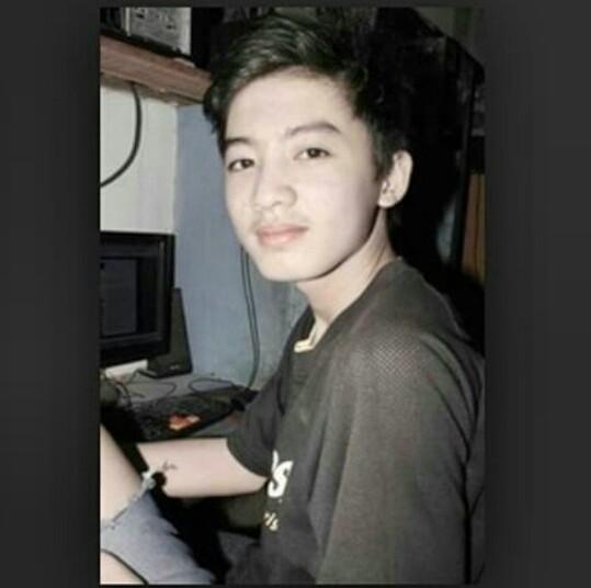 _aIvinray's tweet photo. Ndak usah banyak cakaplah, kalaupun suka retweet saja 😁 http://t.co/XuRzinw9ZX