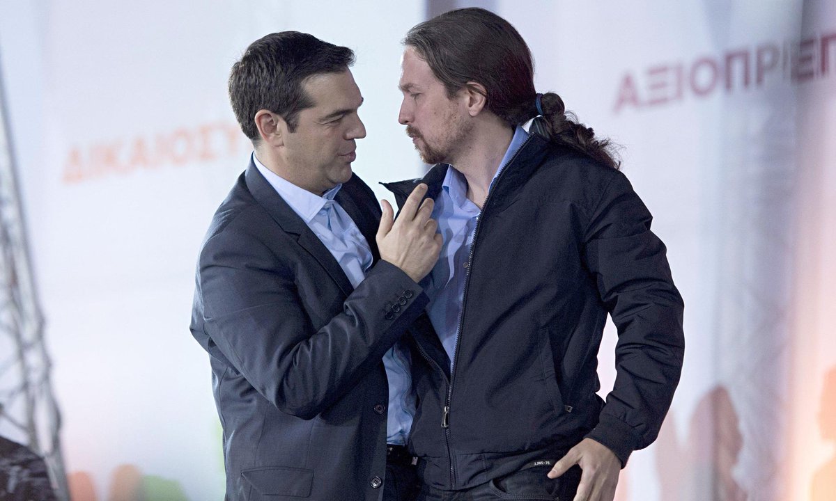 FrayJosepho's tweet photo. -Júrame que vosotros también os vais a salir del euro.
-Te lo juro.
-Me gustan esos morritos que pones, bandido. http://t.co/URMYkNXvZh