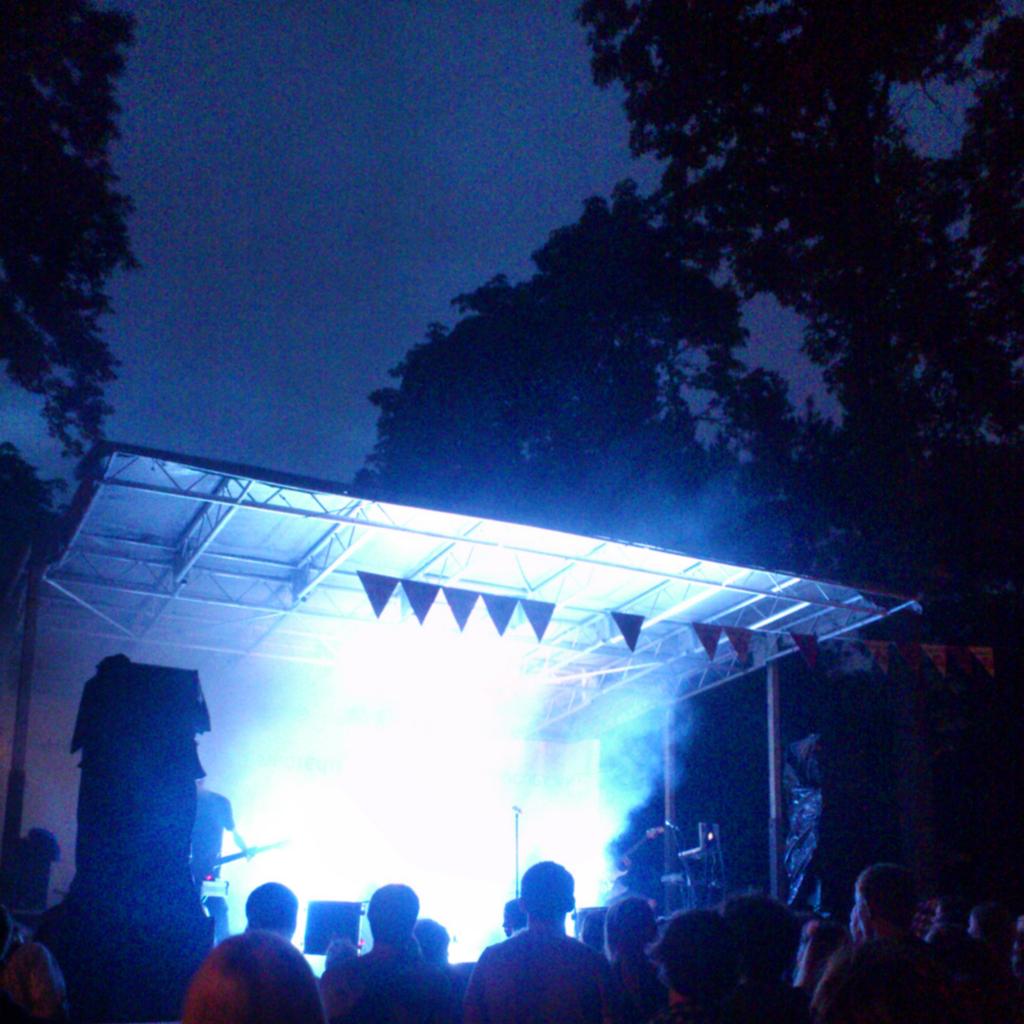 Vikusya3's tweet image. То самое чувство когда каждую неделю ходишь на какой-то концерт 😱и все они офигенные 😍
#PeopleInside