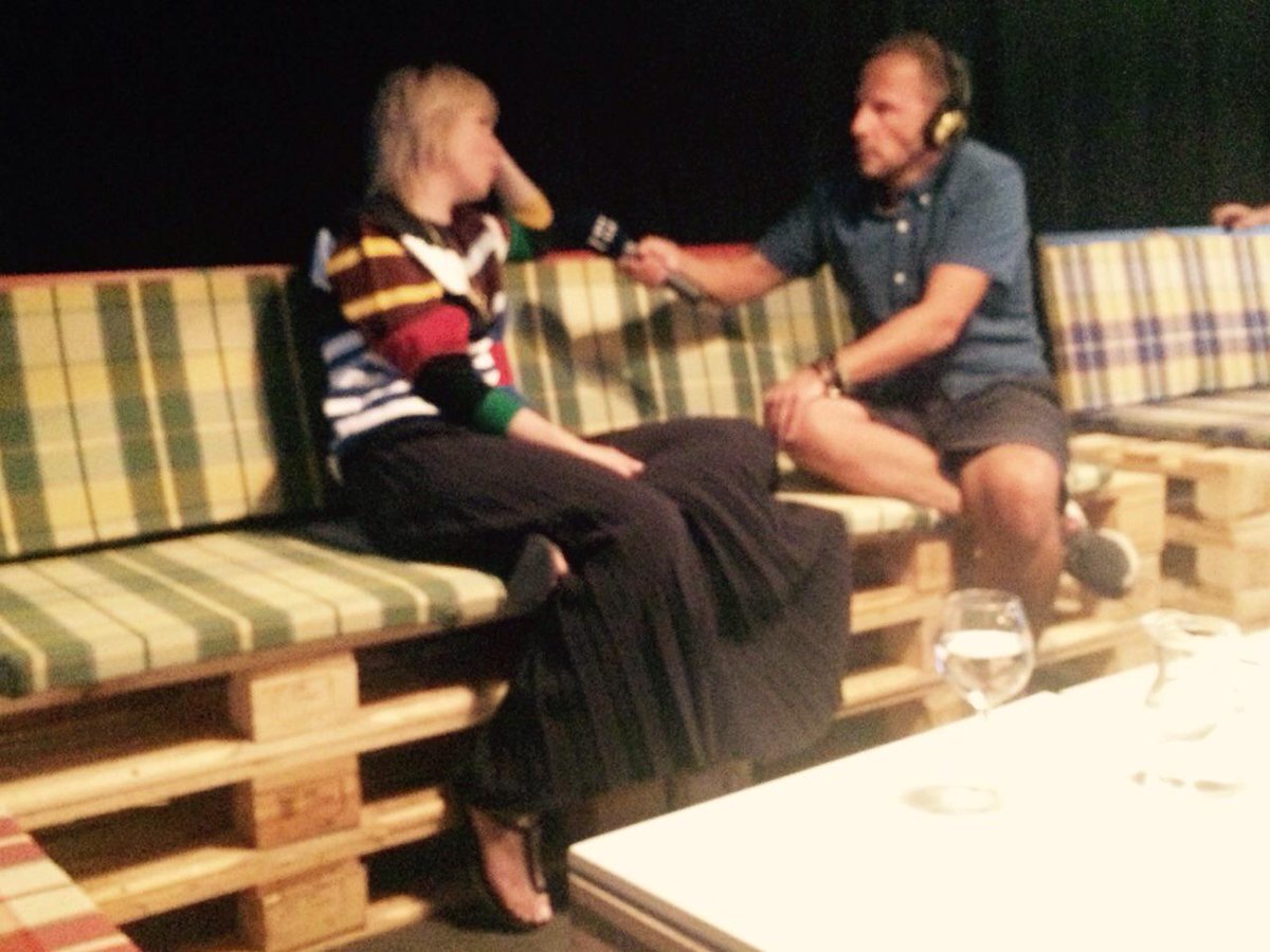 <a href="/andrejkaroli/">andrej karoli</a> se je pogovarjal z irsko ekscentrično pevko <a href="/roisinmurphy/">Róisín Murphy</a>, ki bo nastopila ob 23. uri <a href="/FlowFestivalLJ/">Flow Festival LJ</a>!