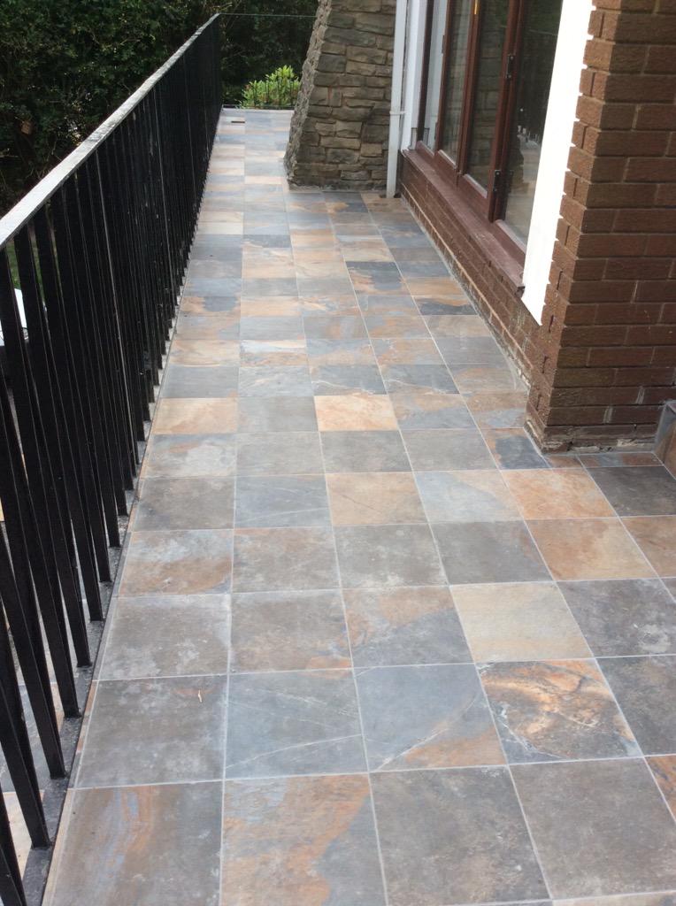 Ronstiling's tweet image. More pics of job on the wirral