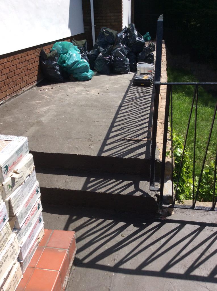 Ronstiling's tweet image. More pics of job on the wirral