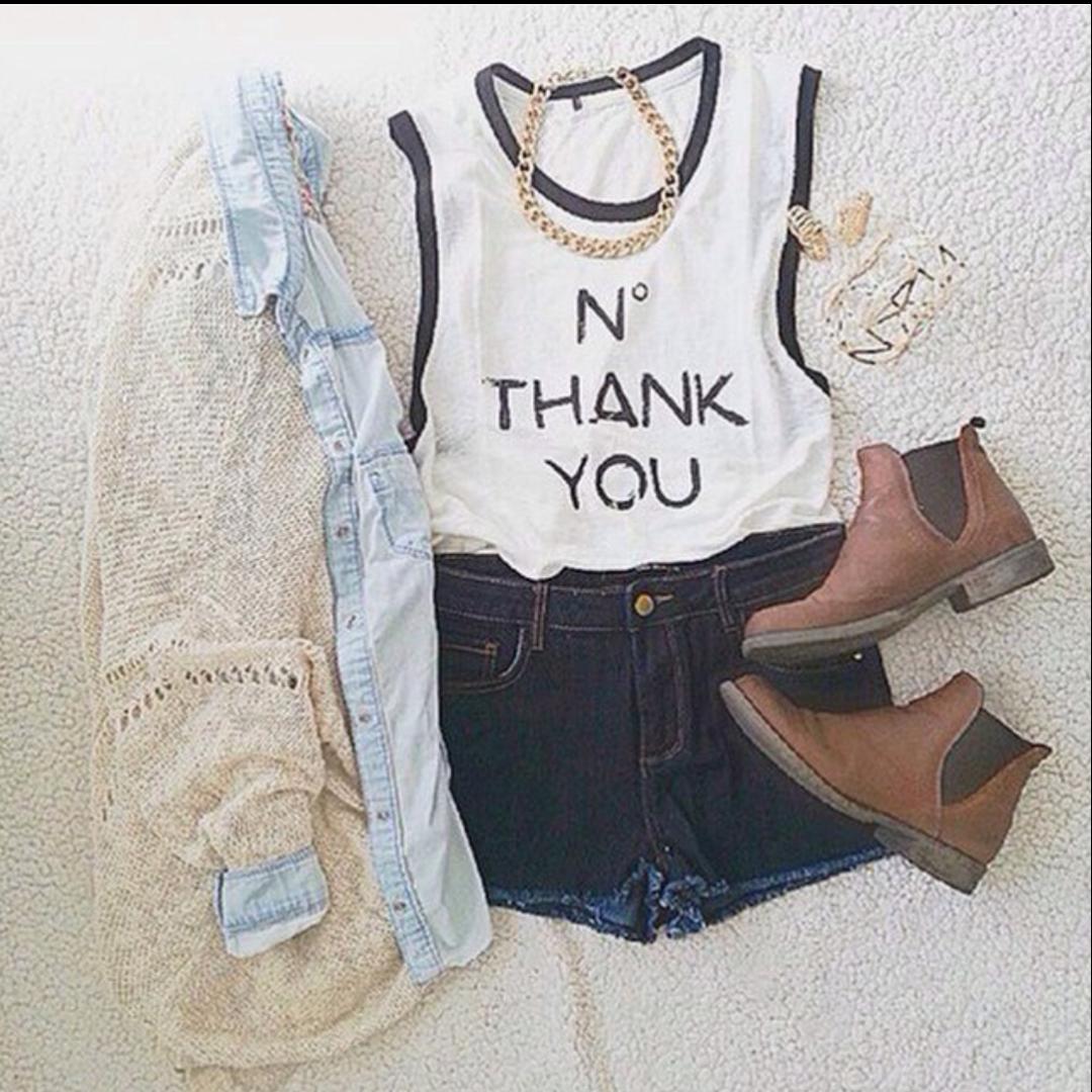 BirBardakModa's tweet photo. Akşam dışarı çıkarken takılarınızı unutmayın 💍#Moda#BANGBANGBANG  
#CoolForTheSummer http://t.co/89yH6mpwpj