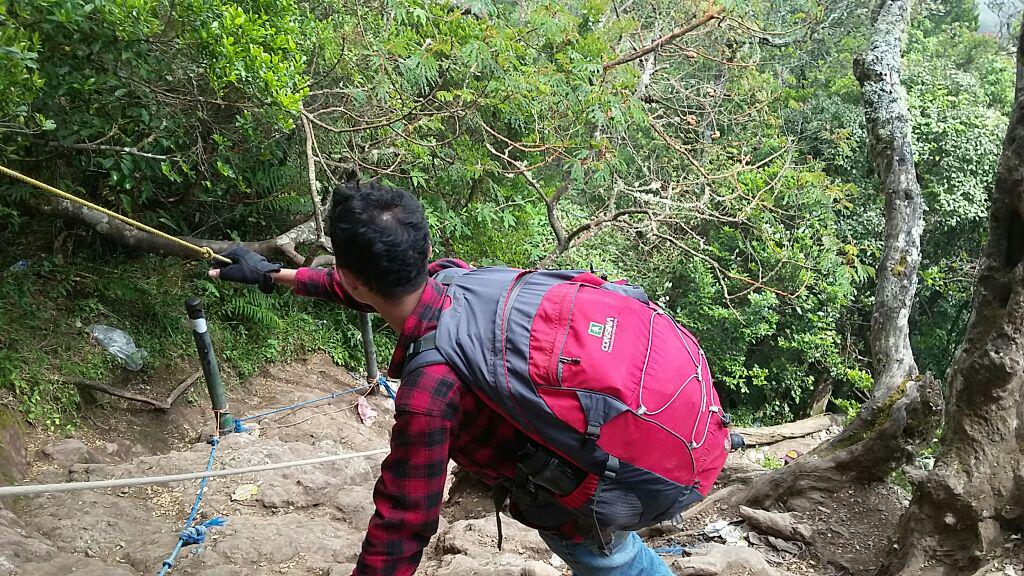 m_ikhsan90's tweet image. Karna hidup bukan cuma soal rutinitas dan kemacetan.. #consiners @consina_adv