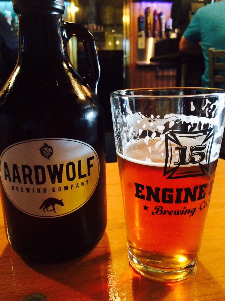 Had to have a <a href="/FatHeadsBeer/">Fat Head's Brewery</a> Head Hunter IPA while filling the growler at <a href="/engine15brewing/">Engine 15 Brewing Co</a>. #craftbeer So fresh
