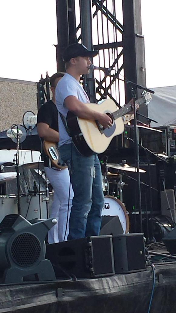 @CoreyKentWhite did a great job yesterday <a href="/OKCFest/">OKCFEST</a>! Made this Bixby alum proud!