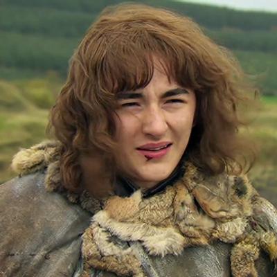 Arkadaşlar beni ilk defa bu kadar güzel bi bayan takip ediyor. Heyecandan geri takip yaptım lan --&gt; <a href="/starkoglu_bran/">Bran Starkoğlu</a>