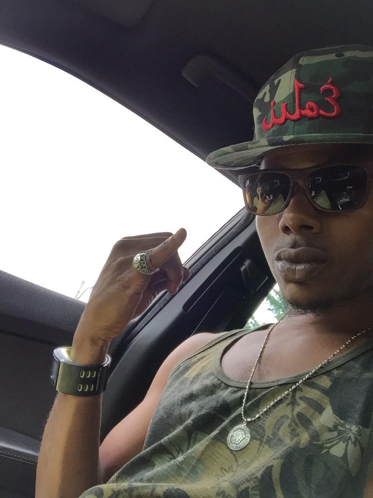 RocMikey's tweet photo. #NdaYo #A1 http://t.co/udcZ1CSwor